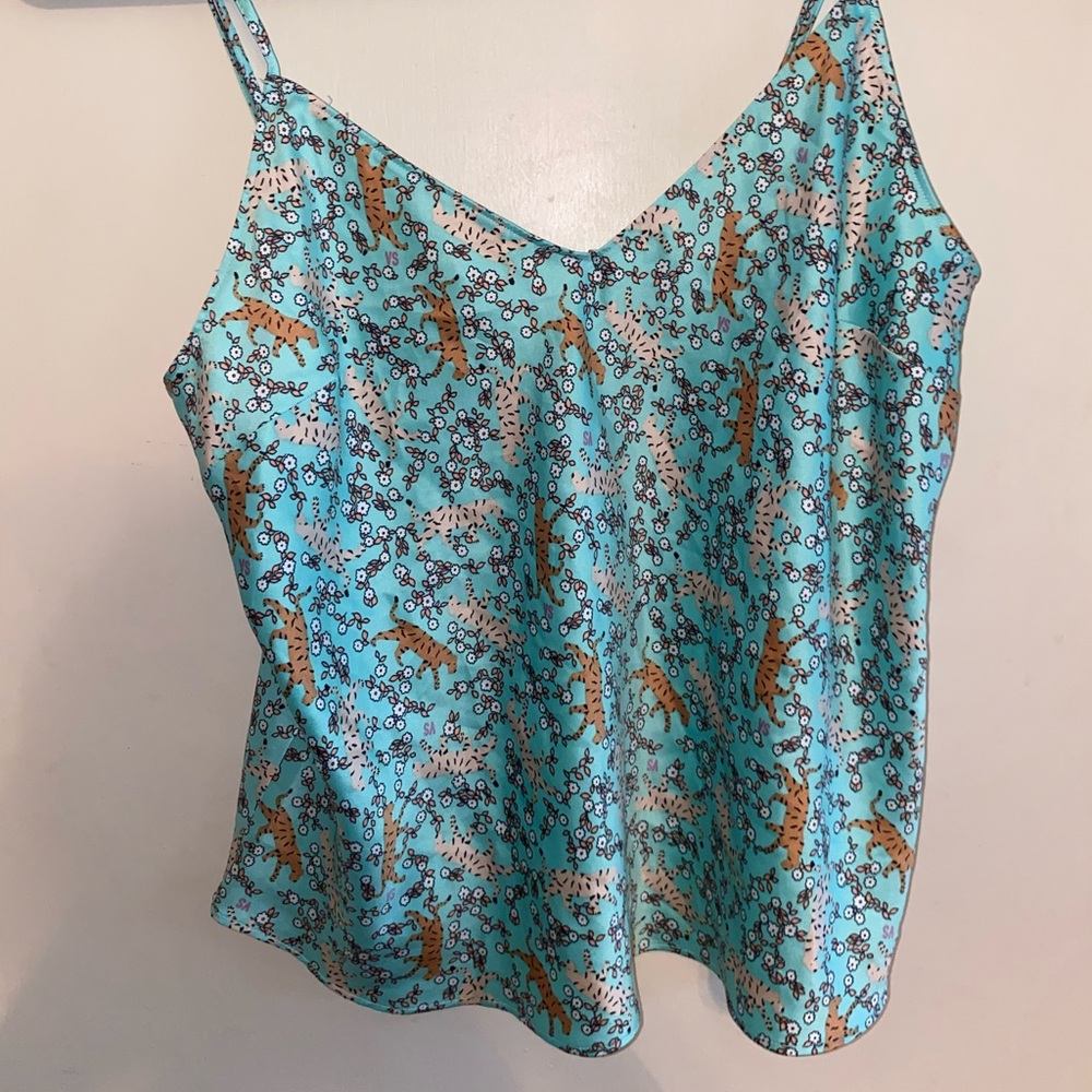 “Tiger Print” Victoria’s Secret satin cami&shorts